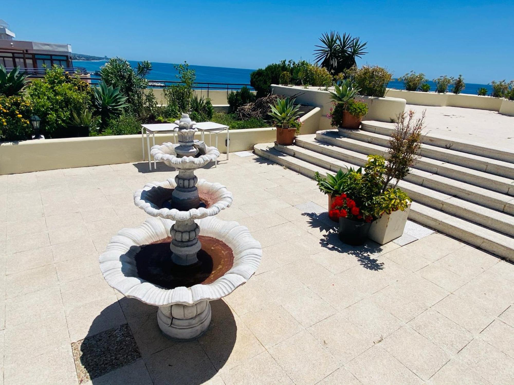 מארבלה Apartment On The First Line Of The Sea With A View And Free Parking מראה חיצוני תמונה