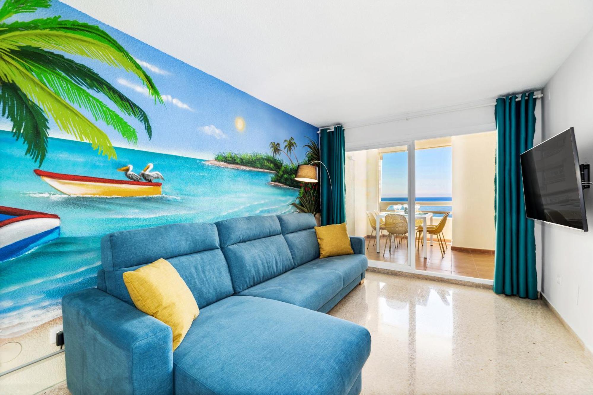 מארבלה Apartment On The First Line Of The Sea With A View And Free Parking מראה חיצוני תמונה